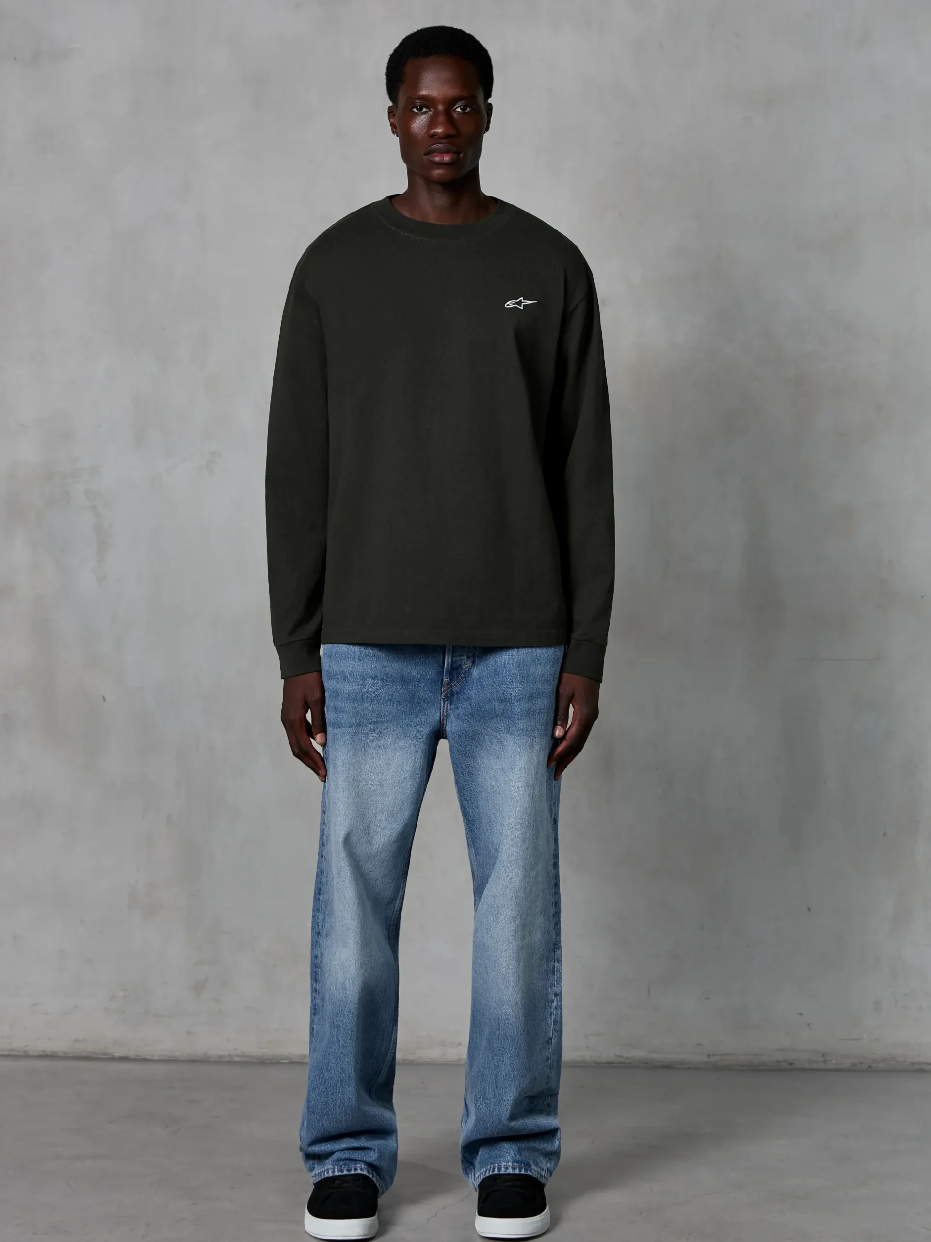 Essentials Ageless LS Tee