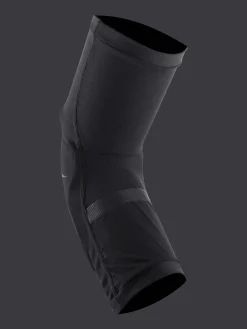 Paragon Plus Knee Protector