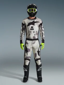 2026 Racer Lahnd Gear Set