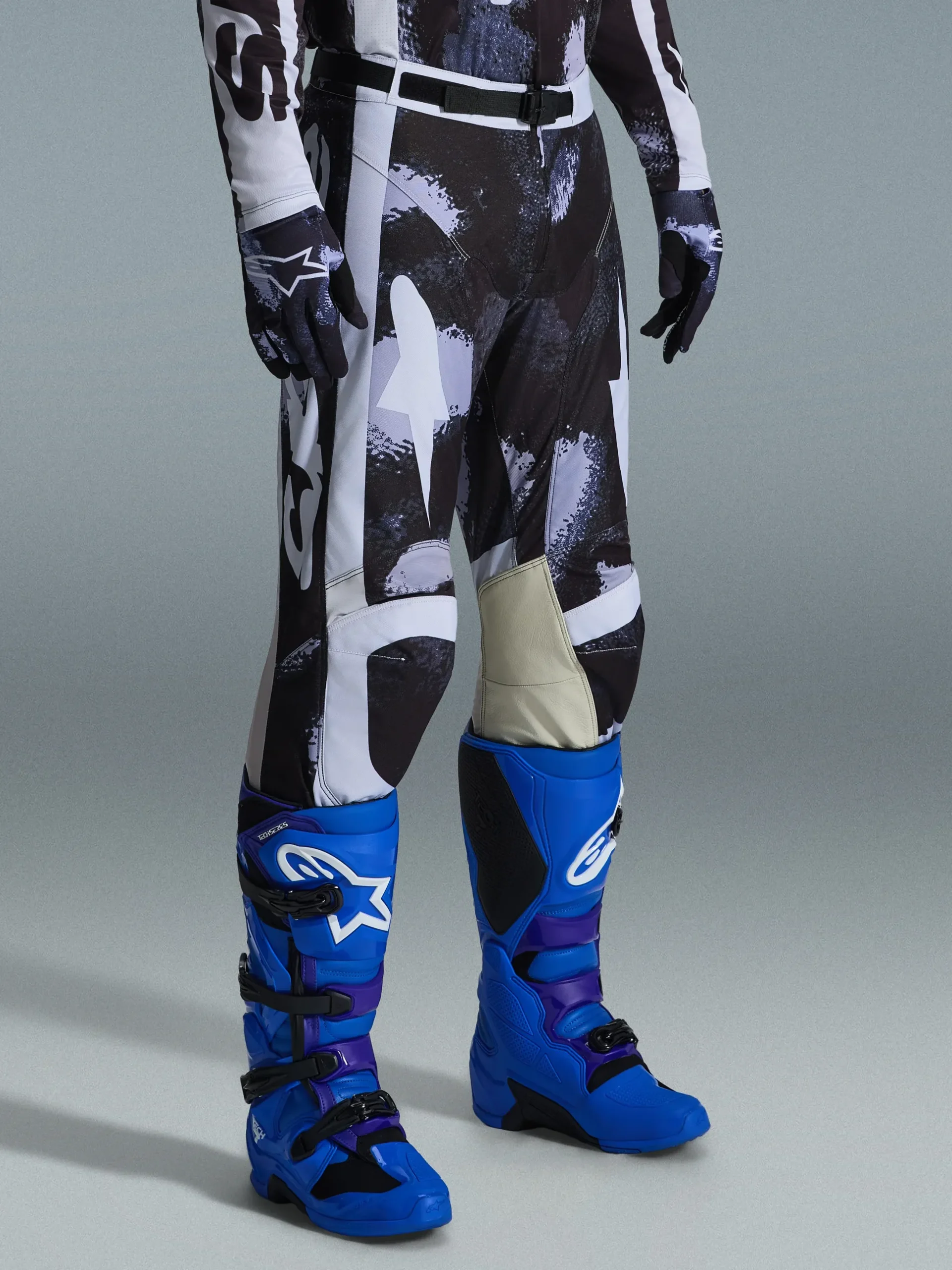 2026 Racer Lahnd Gear Set