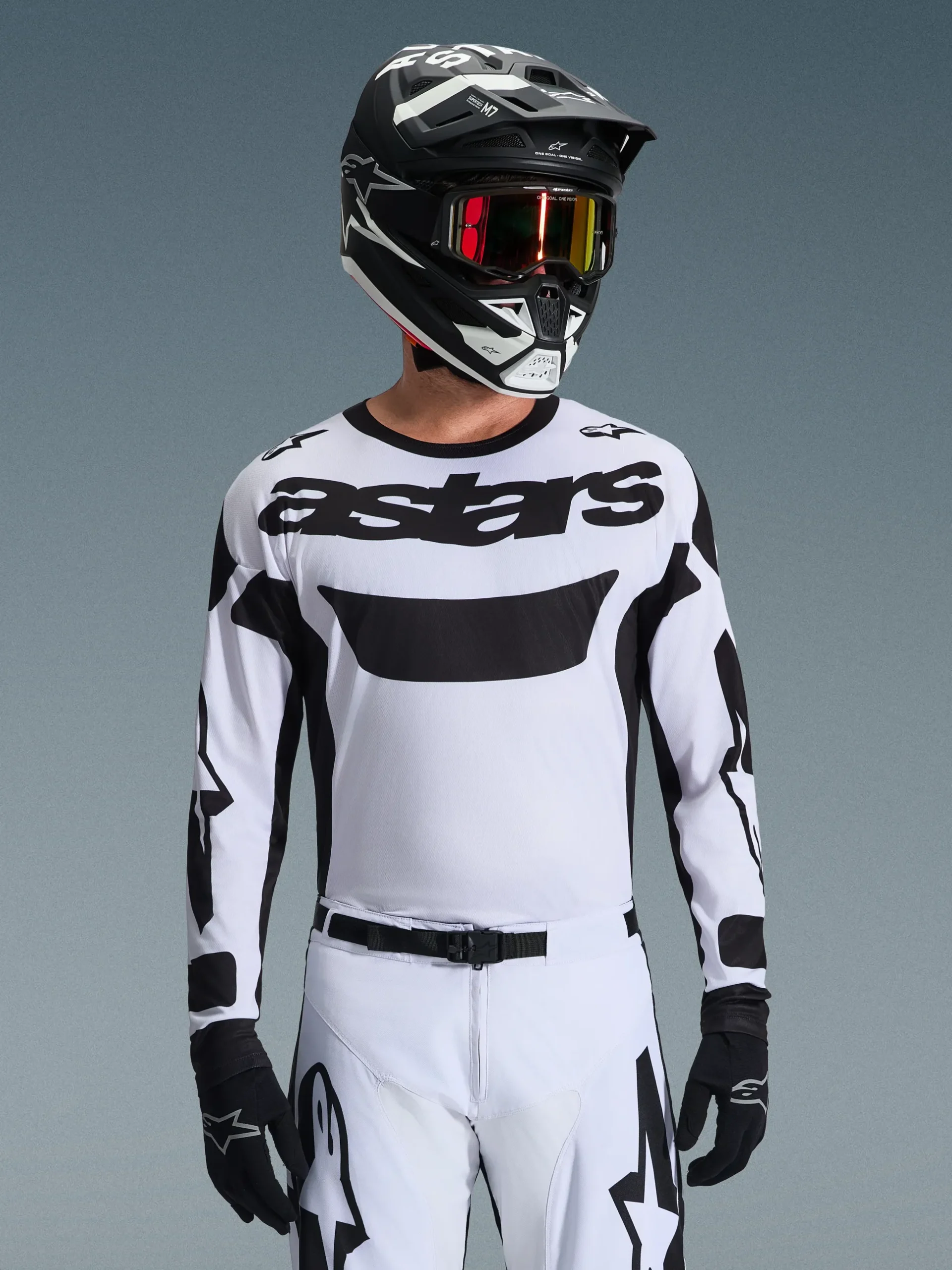 2026 Racer Riway Gear Set