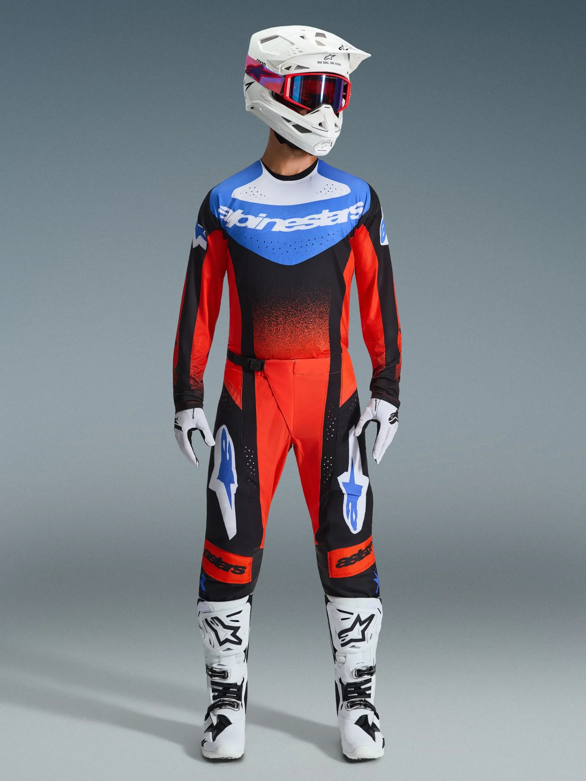 2026 Techstar Knif Gear Set