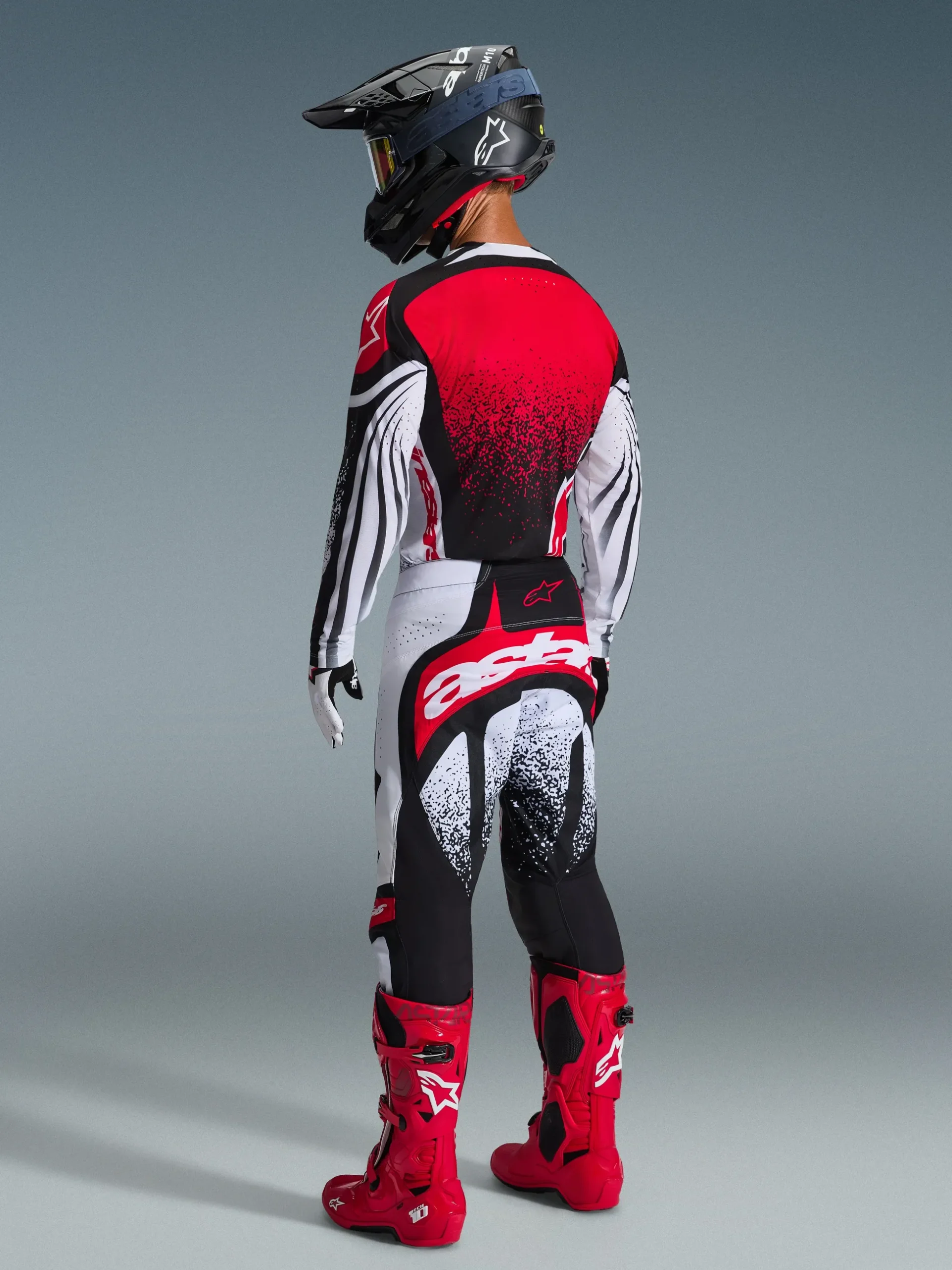 2026 Techstar Nomur Gear Set