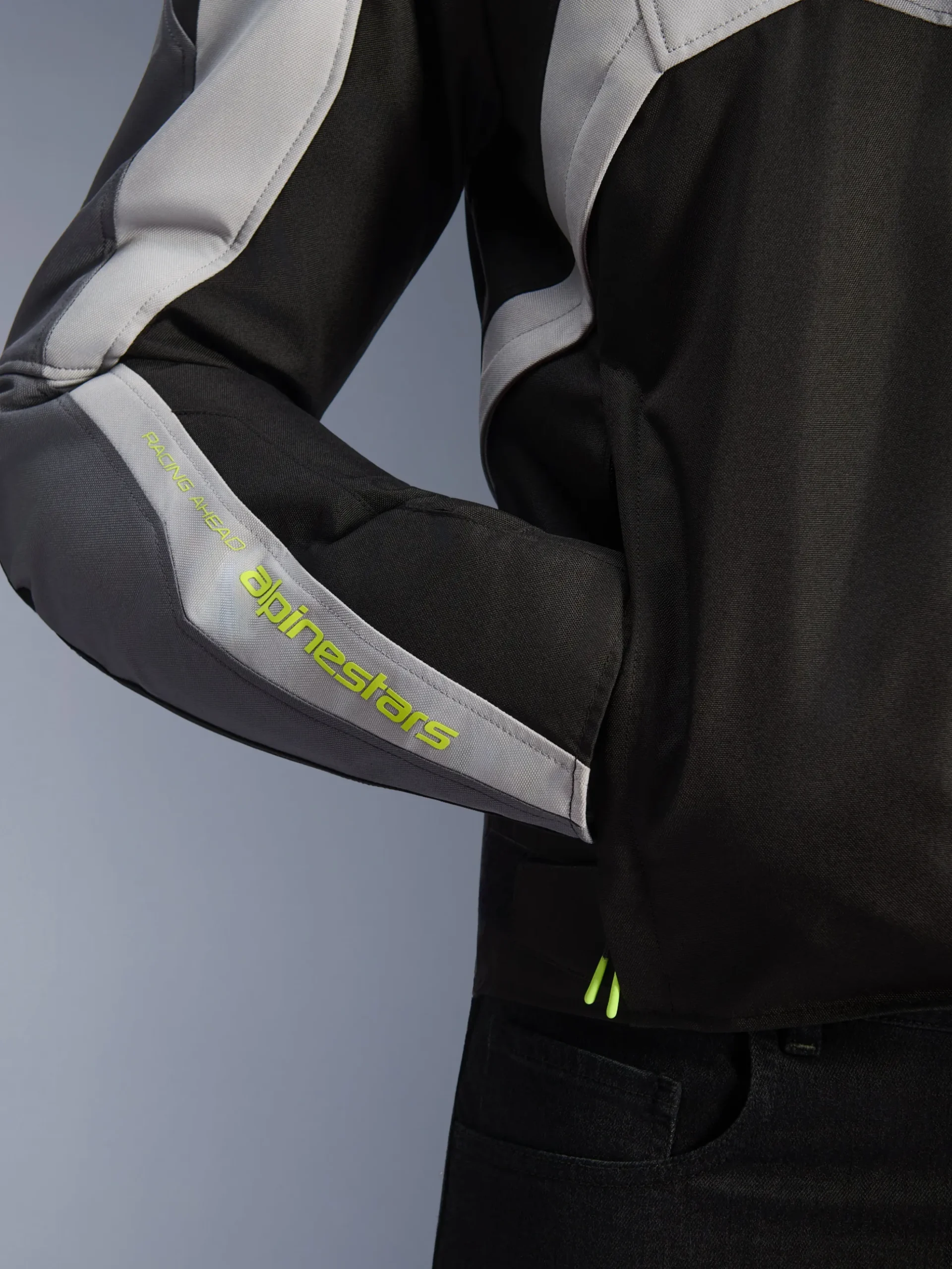 T-Jaws V4 Waterproof Jacket