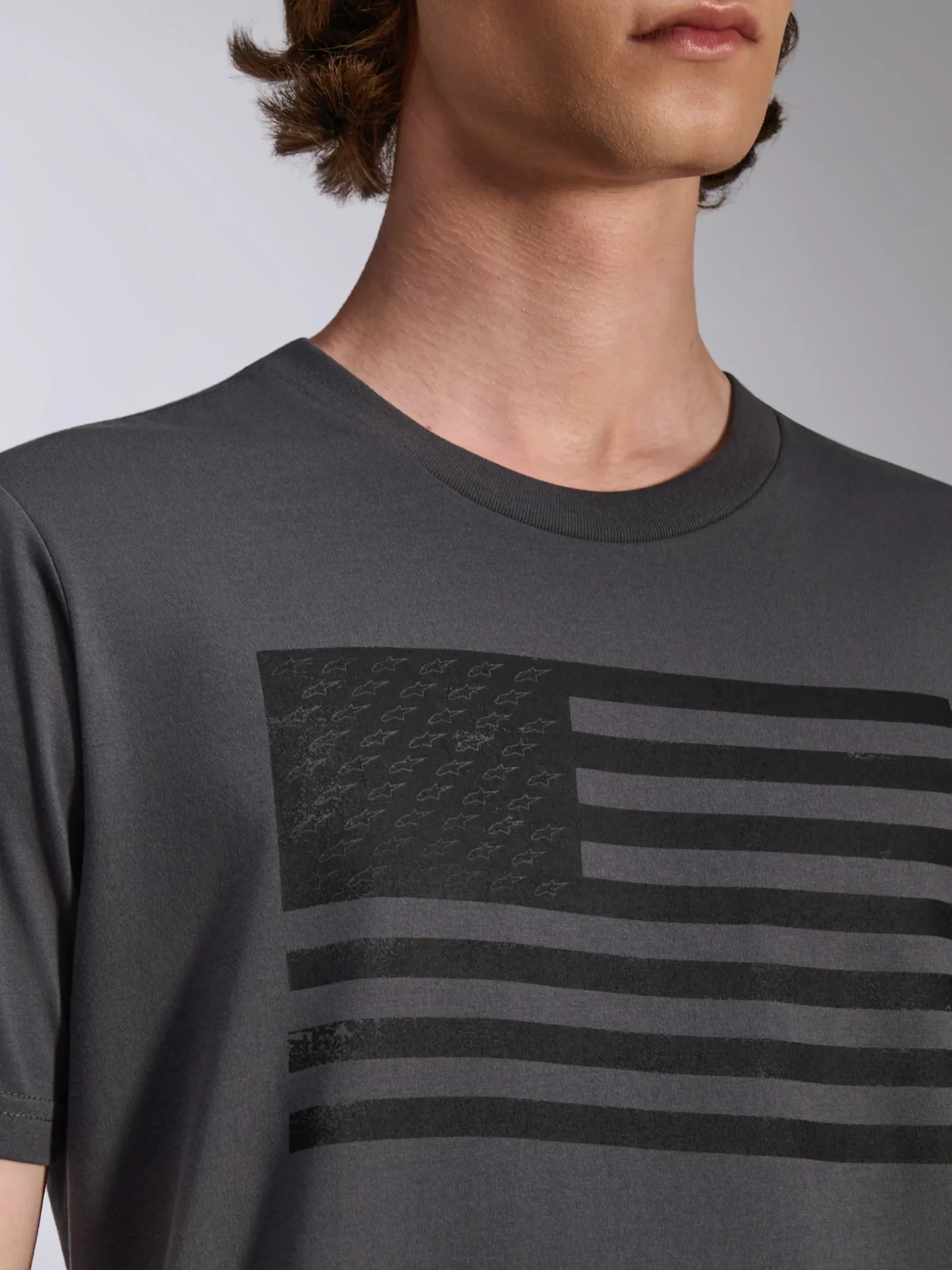 Waving CSF Tee - Short Sleeve