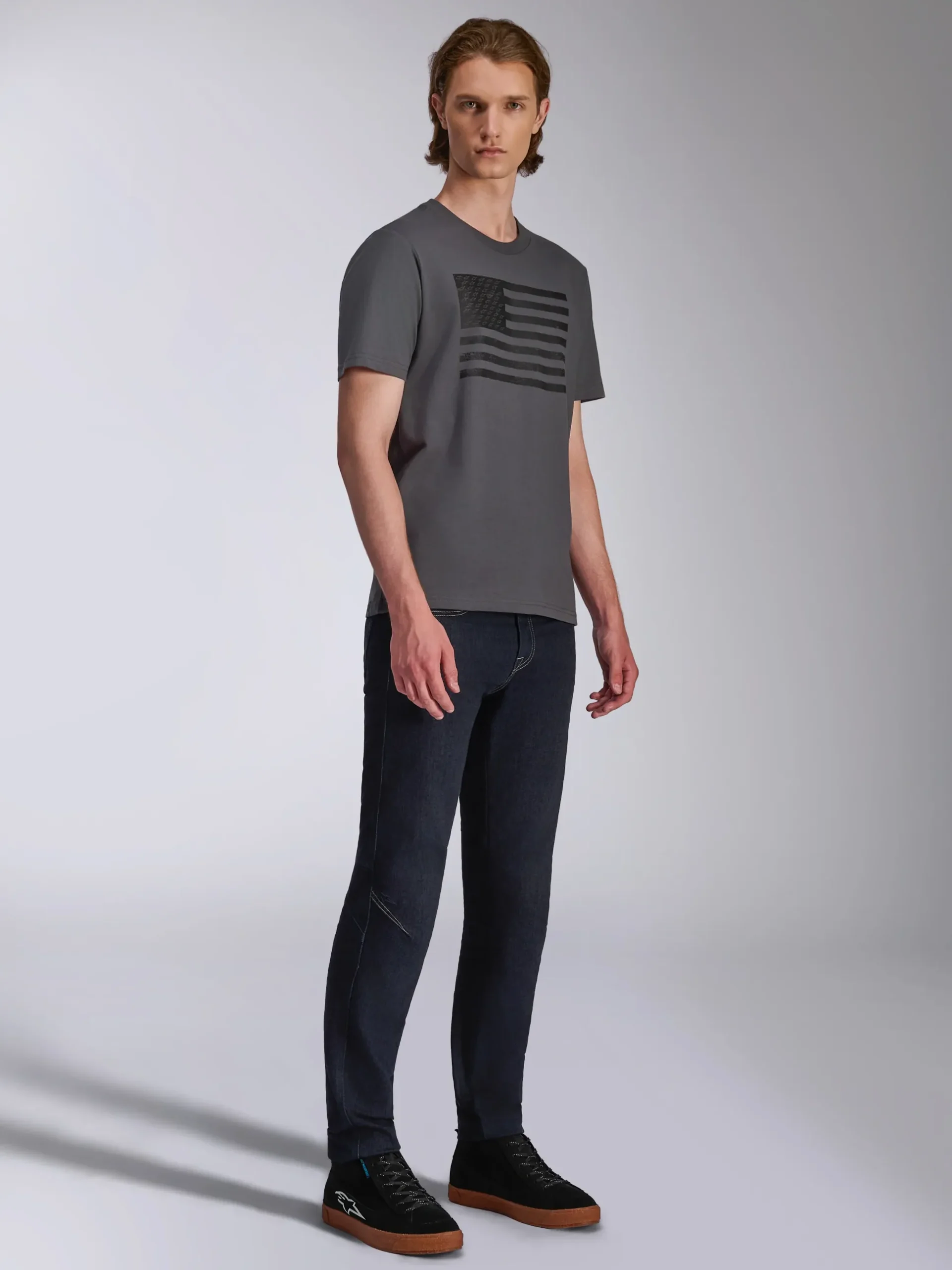 Waving CSF Tee - Short Sleeve